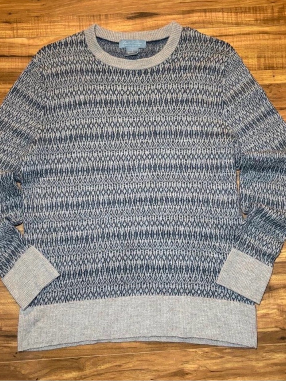 Daniel Cremieux Blue and Gray Crewneck Sweater